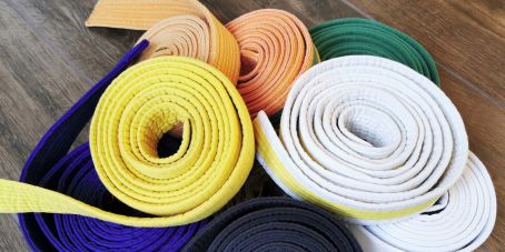 Gürtel Schülergrade & Meistergrade